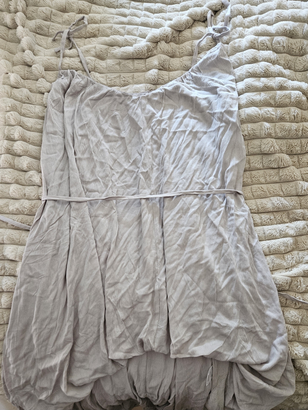 Joyfolie Light Gray Tie-Shoulder Midi Dress
